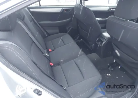 2015 Subaru Legacy 2.5I Premium из США, поврежденный, VIN 4S3BNAD6XF3022903